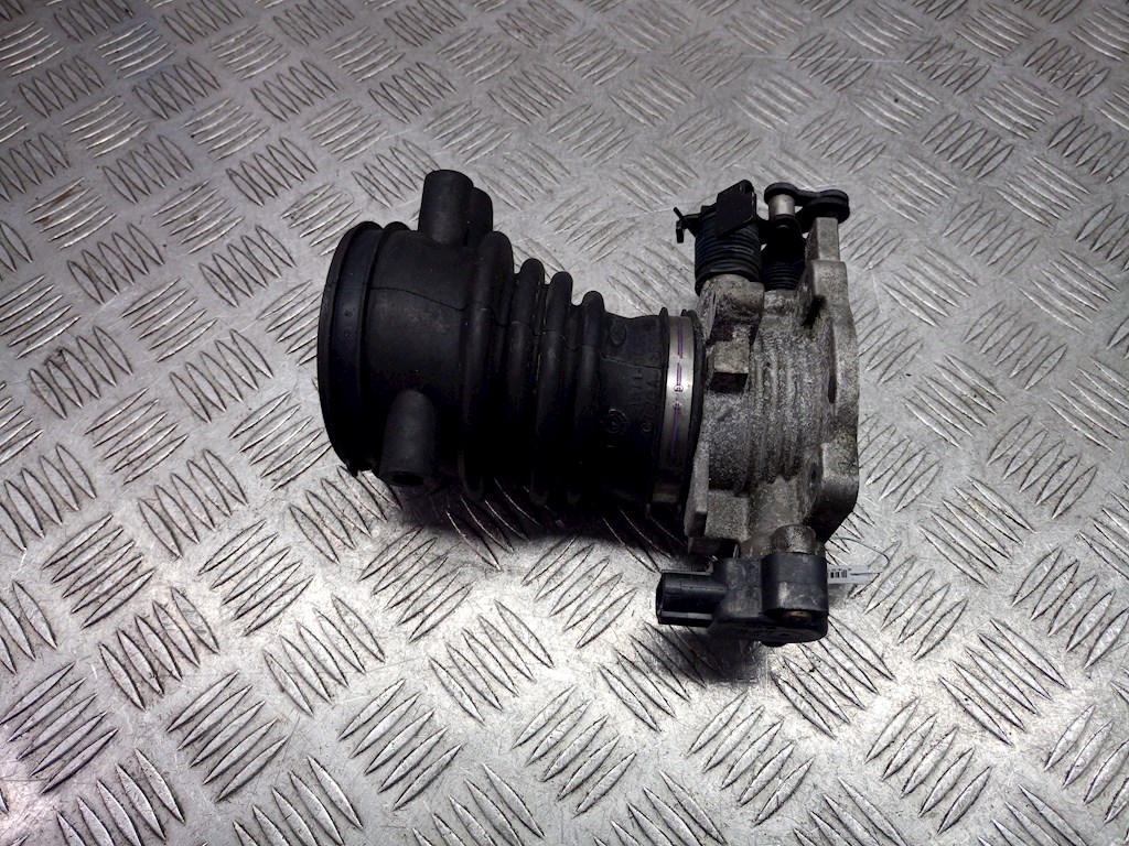 

Заслонка дроссельная Ford Mondeo 3, Mondeo 3