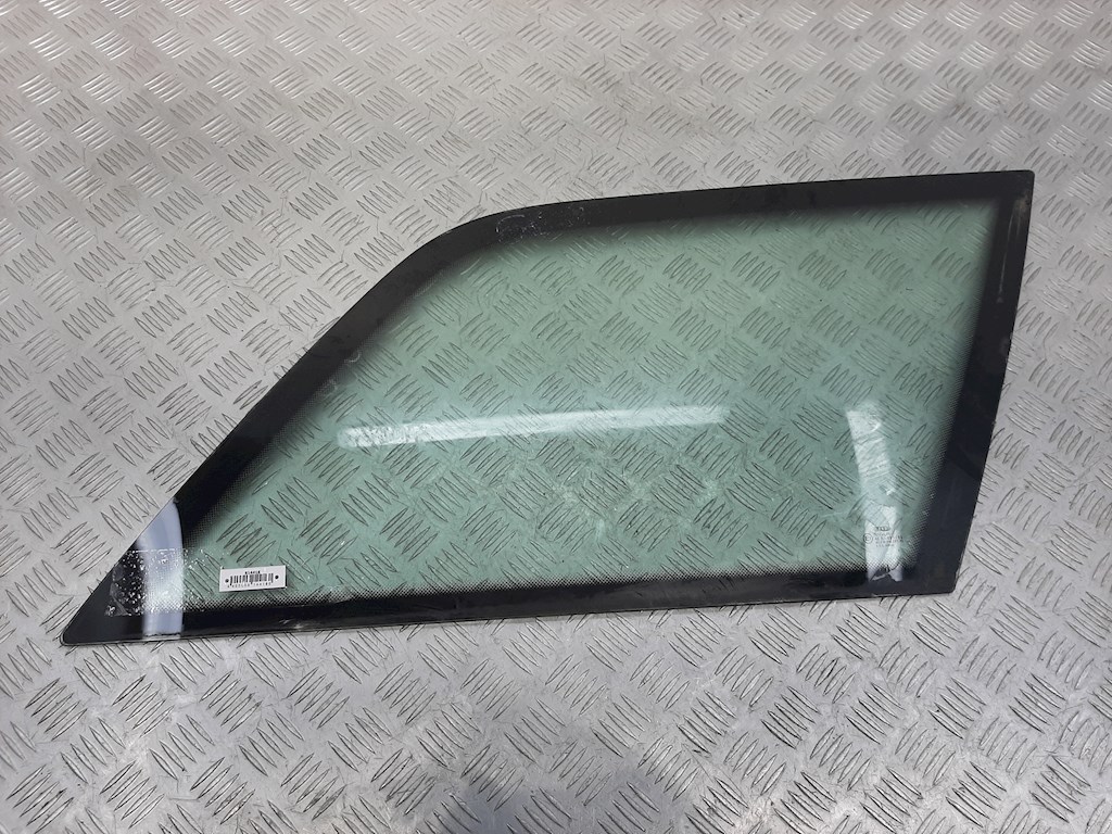 

Стекло кузовное заднее правое Audi 80 B4, 80 B4