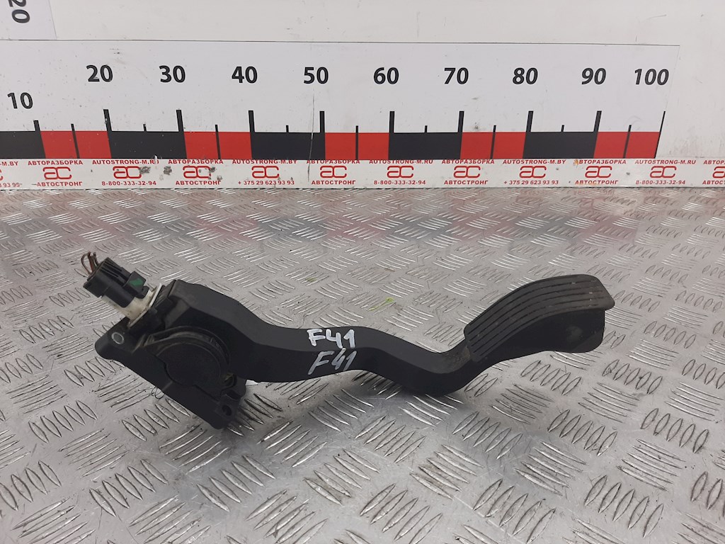 

Педаль газа Peugeot 307, 307