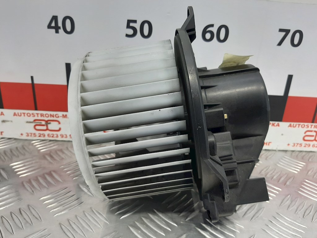 

Моторчик (двигатель) печки Fiat Stilo, Stilo