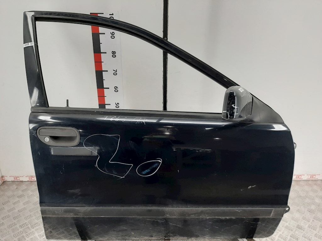 

Дверь передняя правая Volvo S40 V40 1, S40 V40 1