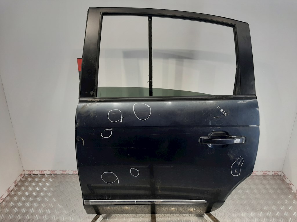 

Дверь задняя левая SsangYong Rodius, Rodius