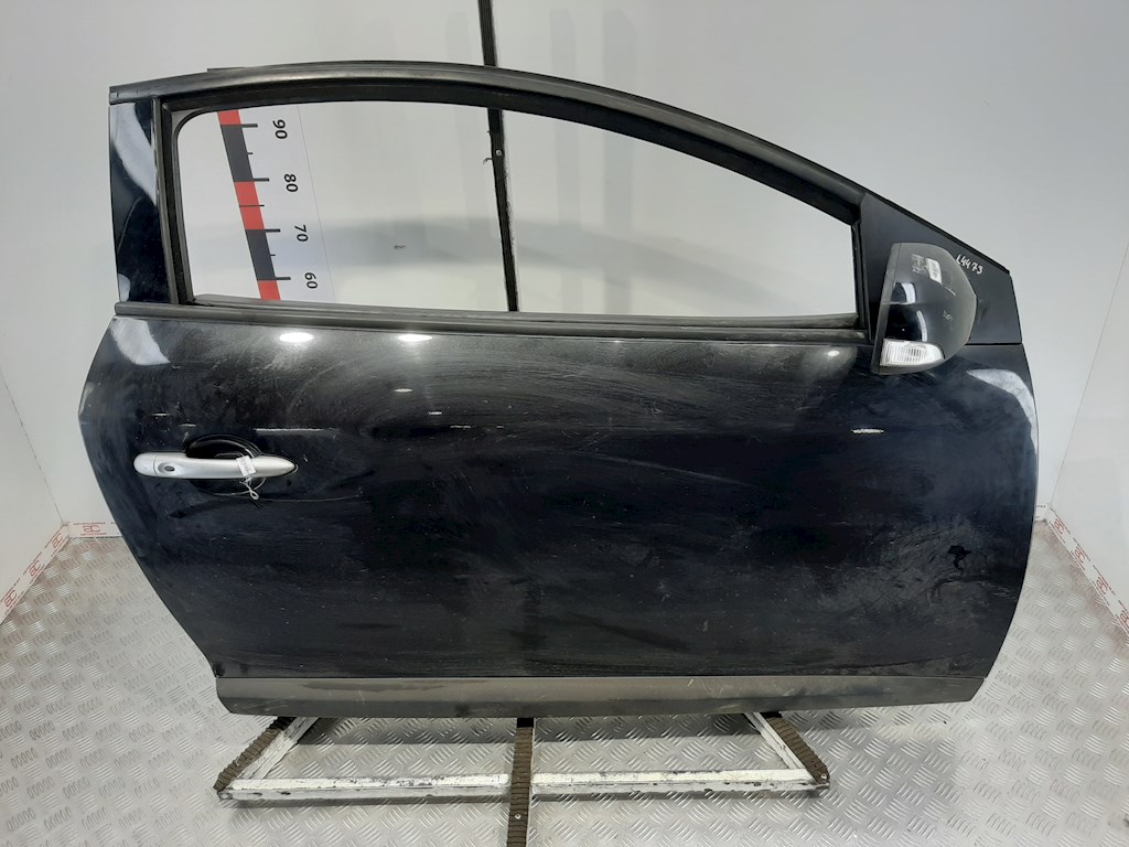 

Дверь передняя правая Renault Megane 3, Megane 3