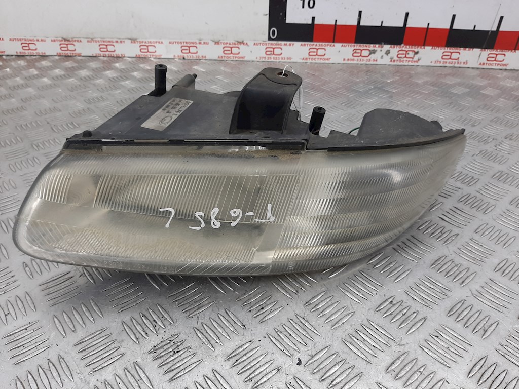 

Фара передняя левая Chrysler Voyager 3, Voyager 3