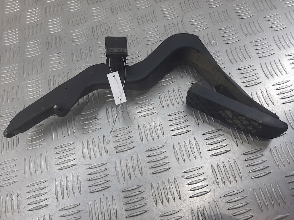 

Педаль газа Volkswagen Passat 5, Passat 5