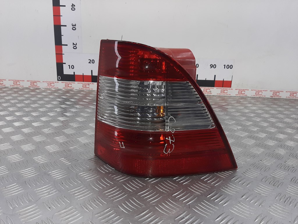 

Фонарь задний правый Mercedes W163 (ML Class), W163 (ML Class)