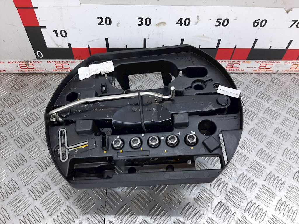 

Домкрат Renault Megane 3, Megane 3