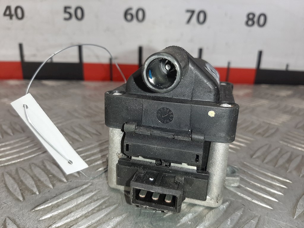 

Катушка зажигания Volkswagen Golf 3, Golf 3