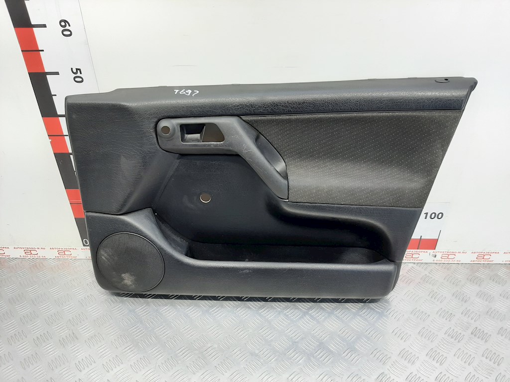 

Обшивка (карта) двери передней правой Volkswagen Golf 3, Golf 3