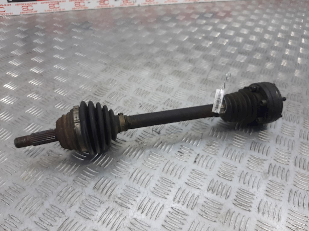 

Полуось передняя левая (приводной вал шрус) Volkswagen Polo 3, Polo 3
