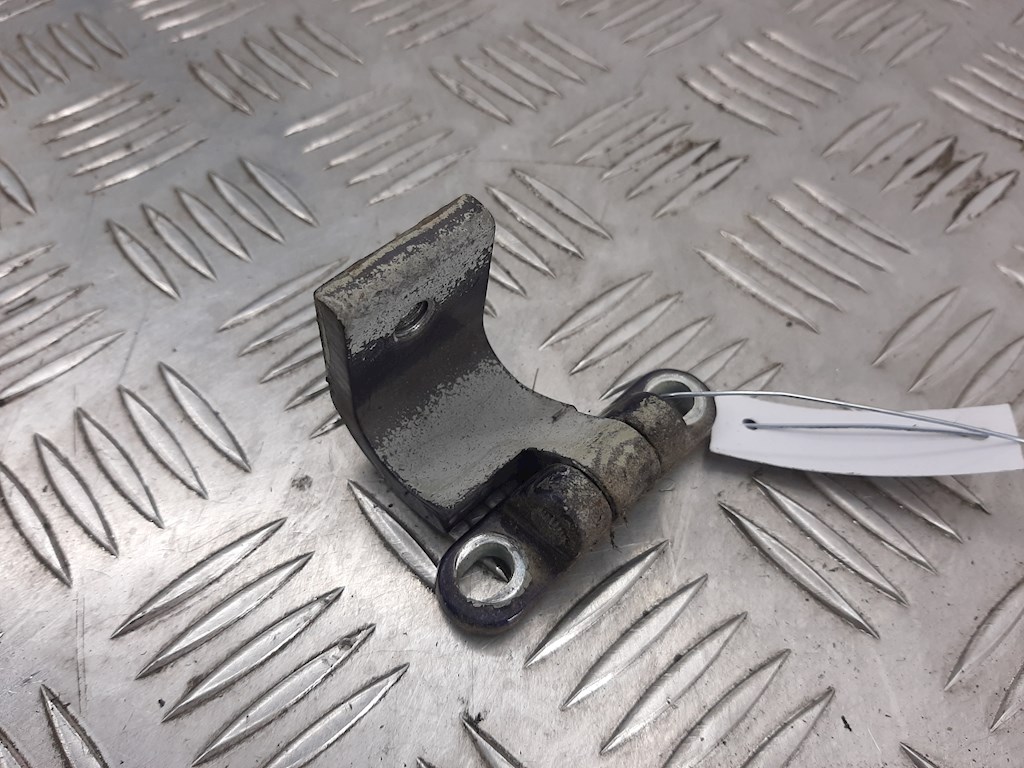 

Петля крышки (двери) багажника Volkswagen Golf 3, Golf 3