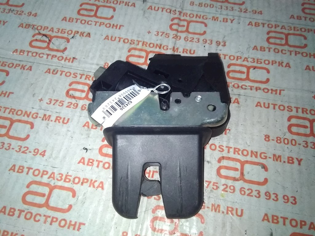 

Замок крышки (двери) багажника Audi A4 B7, A4 B7