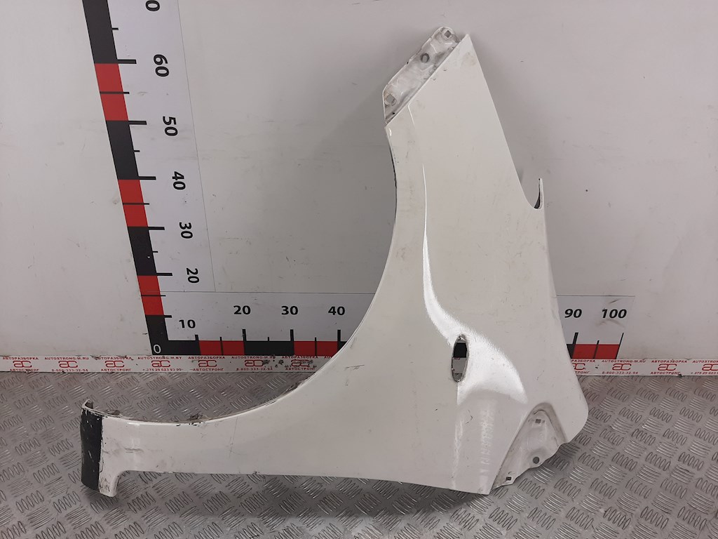 

Крыло переднее левое Toyota Yaris 2, Yaris 2