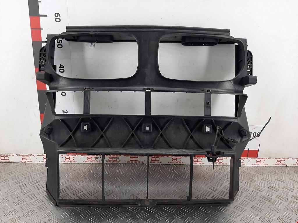 

Воздухозаборник (наружный) BMW X5 (E70), X5 (E70)