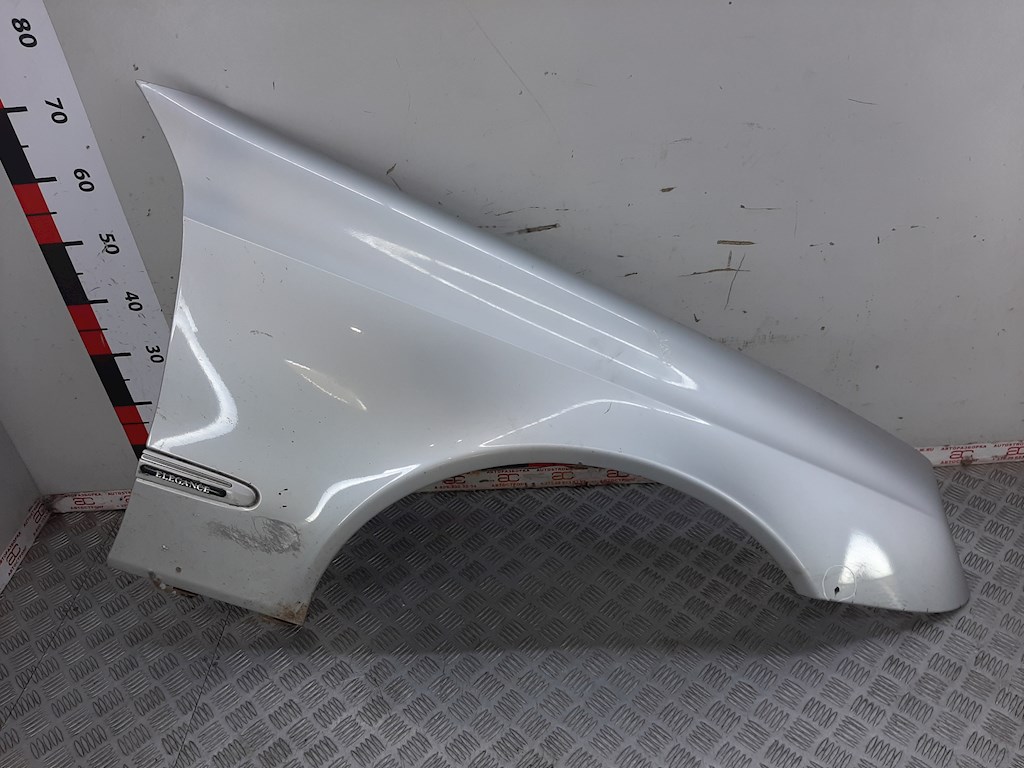 

Крыло переднее правое Mercedes W211 (E Class), W211 (E Class)