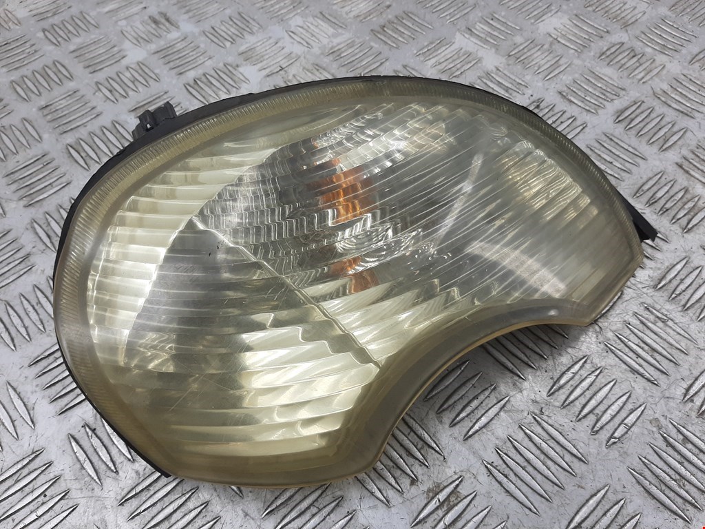 

Поворотник левый Hyundai Terracan, Terracan