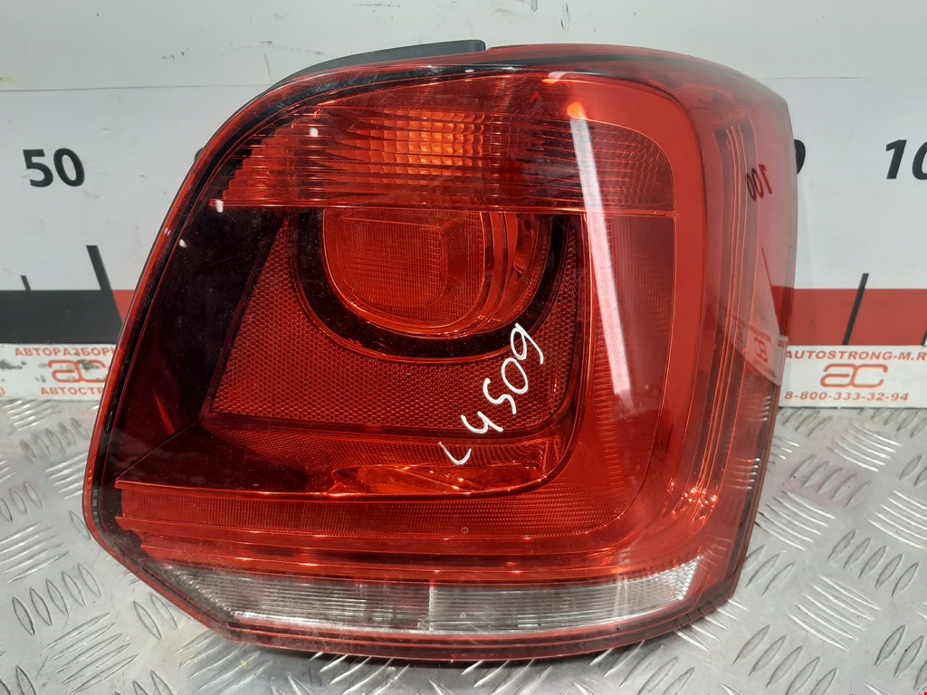 

Фонарь задний правый Volkswagen Polo (6R1), Polo (6R1)