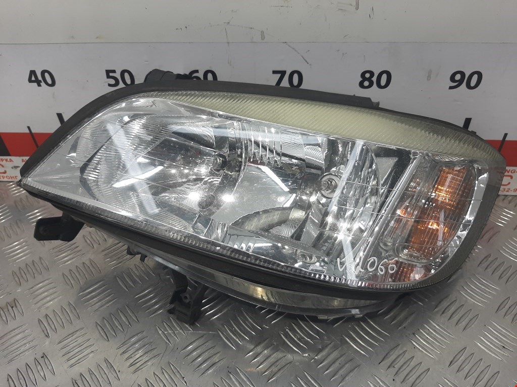 

Фара передняя левая Opel Zafira A, Zafira A