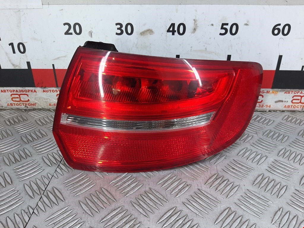 

Фонарь задний правый Audi A3 8P, A3 8P