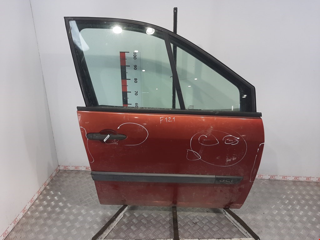 

Дверь передняя правая Renault Scenic 2, Scenic 2
