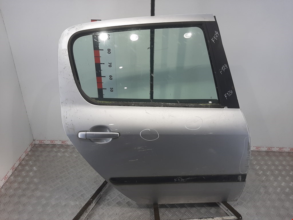 

Дверь задняя правая Peugeot 307, 307