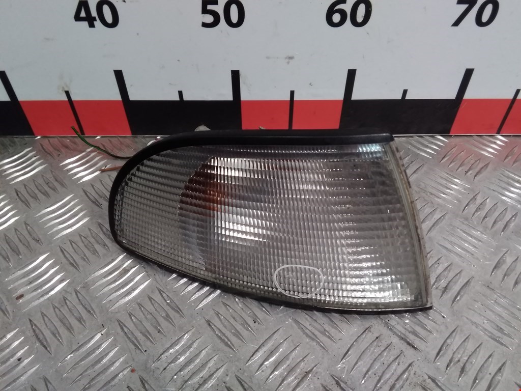 

Поворотник правый Audi A4 B5, A4 B5