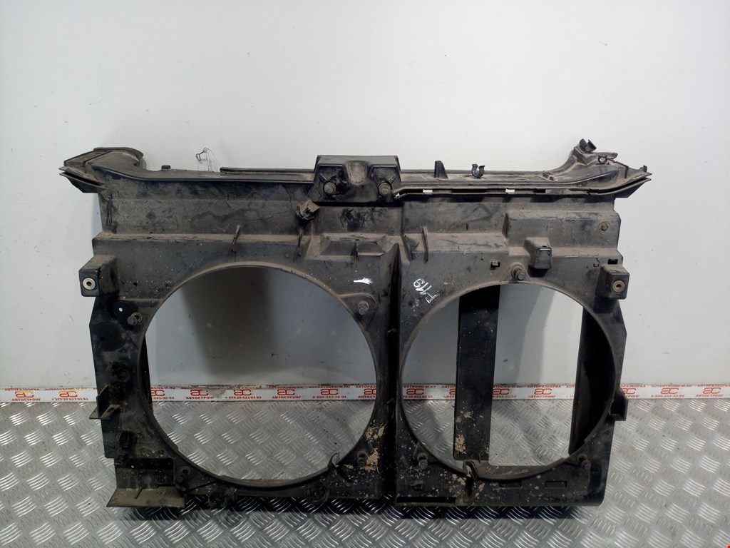 

Панель передняя (телевизор) Citroen C8, C8