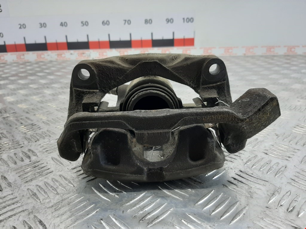 

Суппорт передний левый Renault Scenic 1, Scenic 1