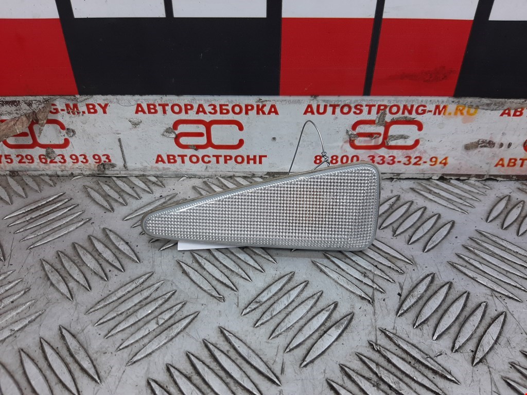 

Повторитель поворота правый Dacia Sandero, Sandero
