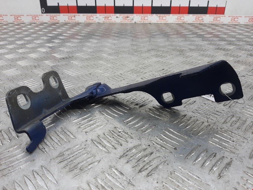 

Петля капота правая Renault Clio 2, Clio 2