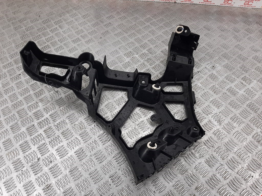 

Кронштейн (крепление) заднего бампера левый Renault Megane 3, Megane 3