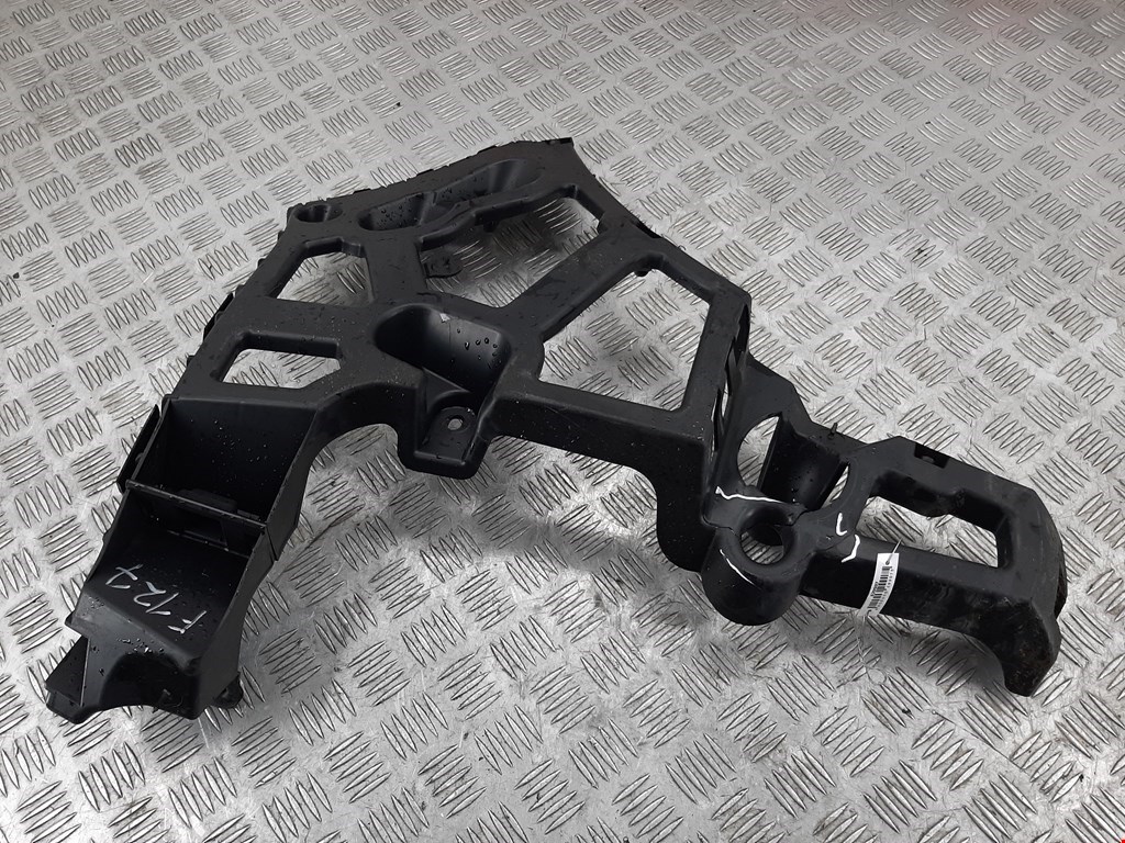 

Кронштейн (крепление) заднего бампера правый Renault Megane 3, Megane 3
