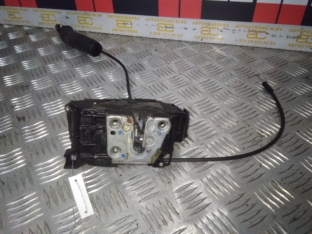 

Замок двери задней правой Renault Megane 3, Megane 3