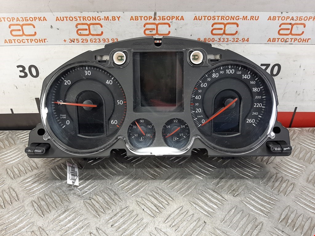 

Панель приборная (щиток приборов) Volkswagen Passat 6, Passat 6