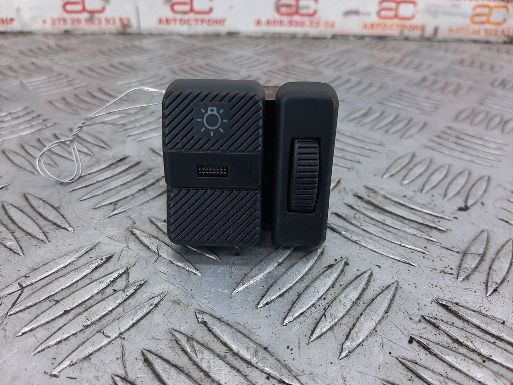 

Кнопка противотуманки Volkswagen T4, T4