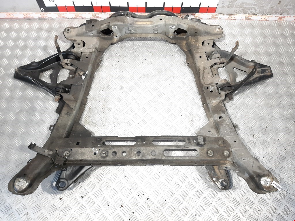 

Балка передняя (подрамник) Renault Scenic 1, Scenic 1