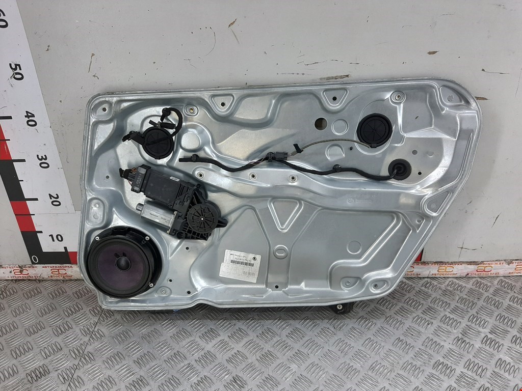 

Стеклоподъемник электрический двери передней правой Skoda Superb, Superb
