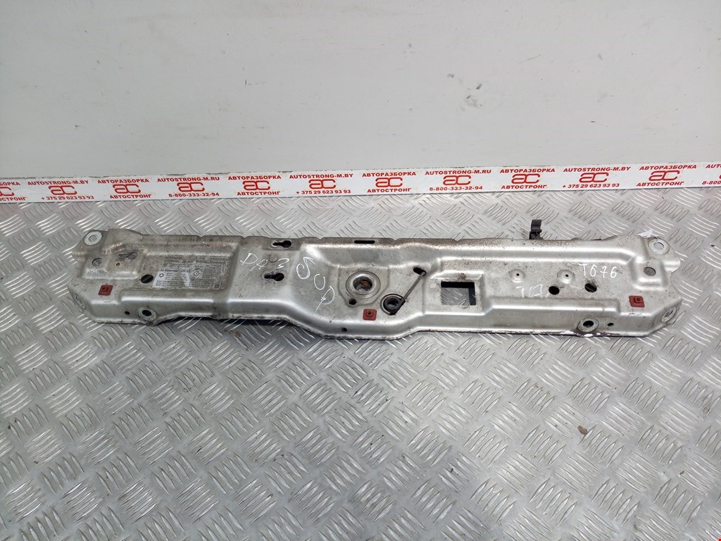 

Рамка капота Opel Corsa C, Corsa C