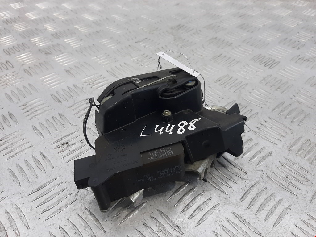 

Замок двери задней правой Mercedes Vito (W639), Vito (W639)