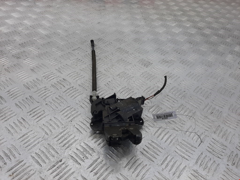 

Замок крышки (двери) багажника Volkswagen Jetta (1K5), Jetta (1K5)
