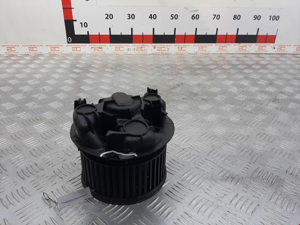 

Моторчик (двигатель) печки Nissan Note, Note