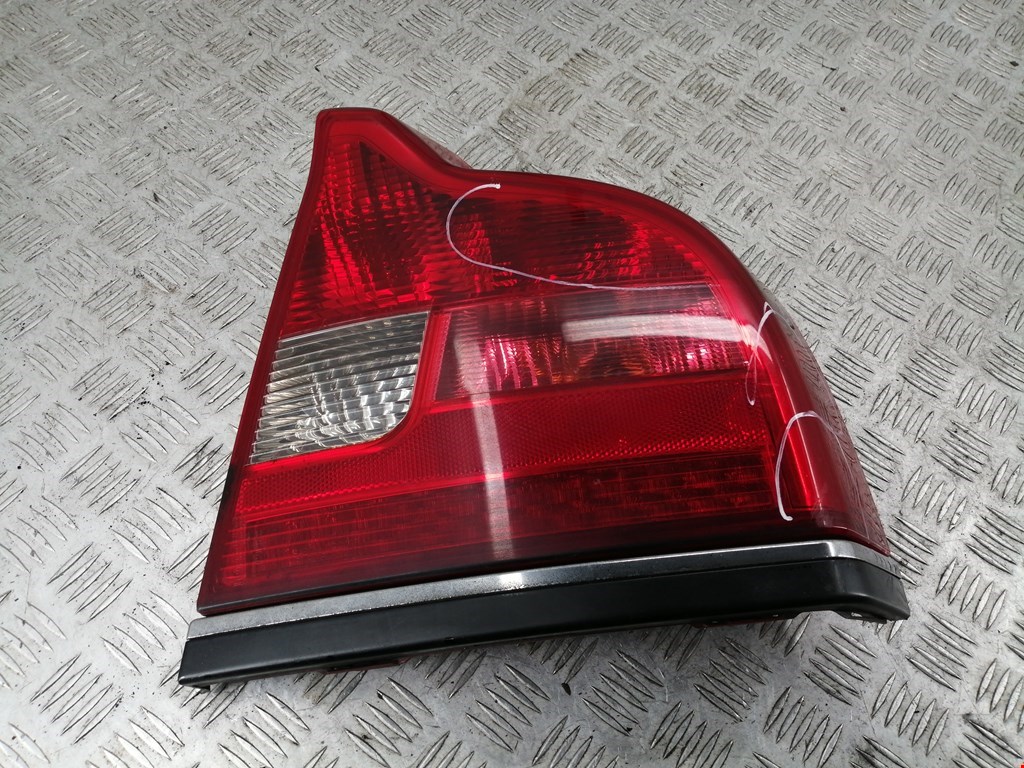 

Фонарь задний правый Volvo S80, S80