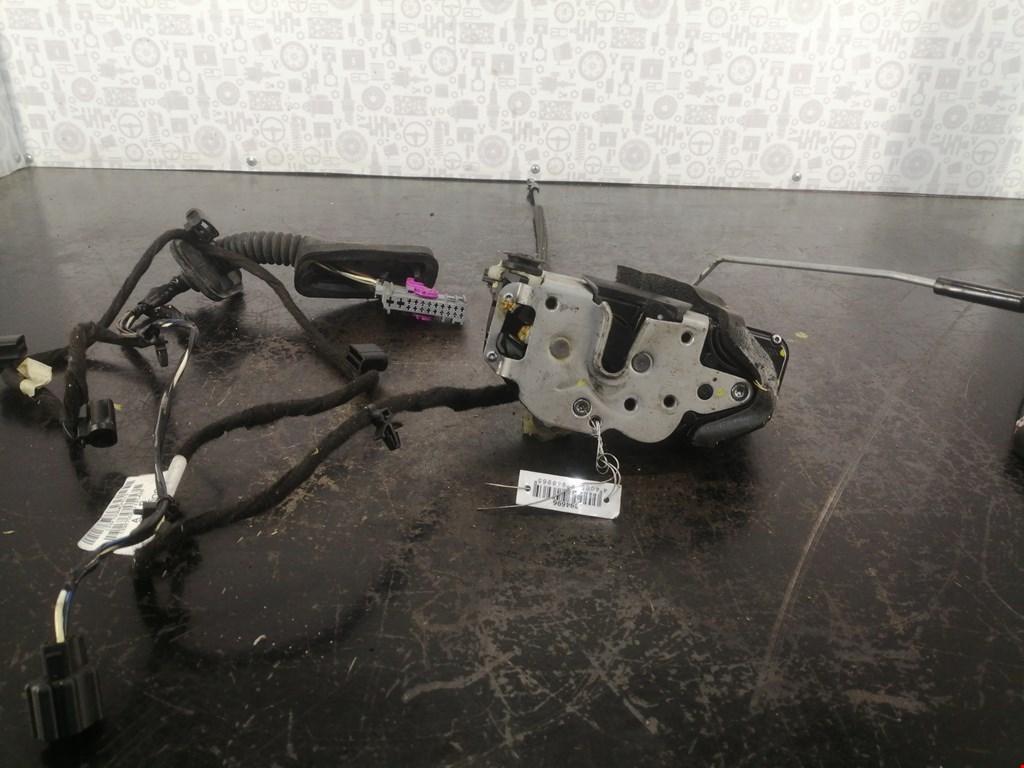 

Замок двери задней правой Opel Insignia, Insignia