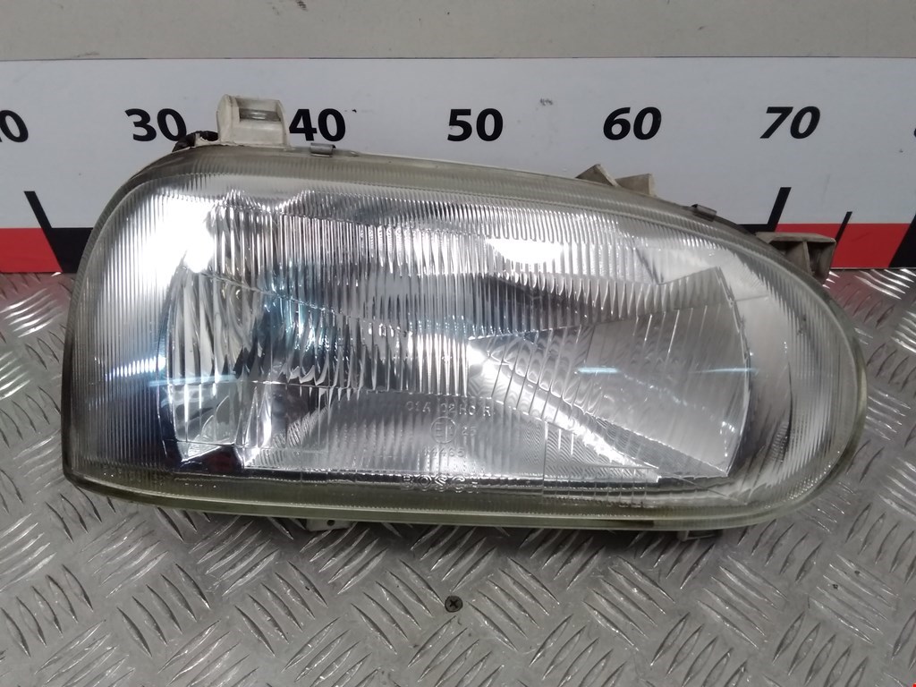 

Фара передняя правая Volkswagen Golf 3, Golf 3