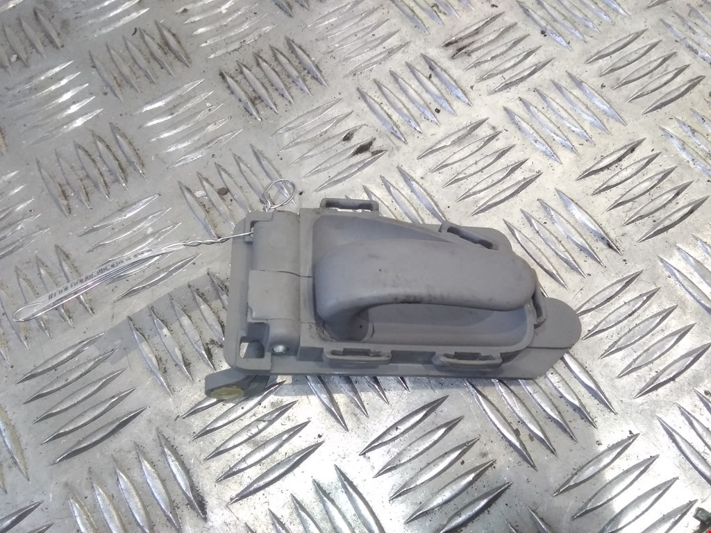 

Ручка двери внутренняя передняя левая Citroen Picasso, Picasso