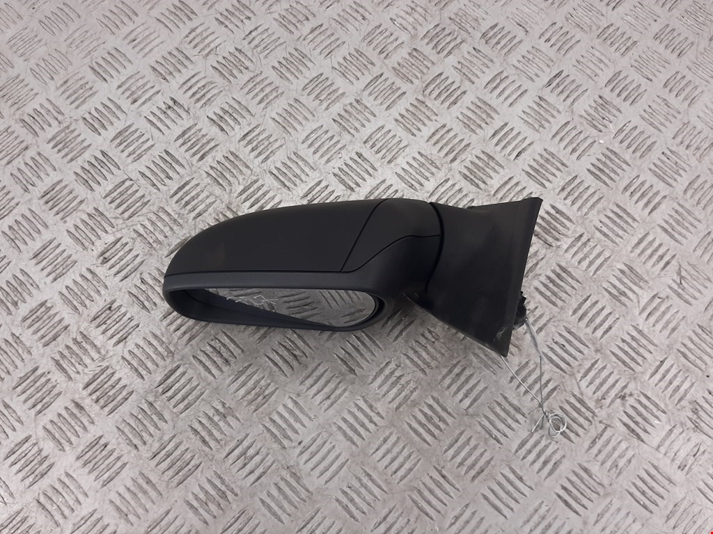 

Зеркало боковое правое Ford Focus 2, Focus 2