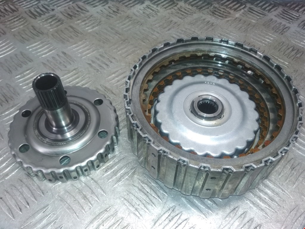 

Корпус сцепления АКПП Mitsubishi Carisma, Carisma