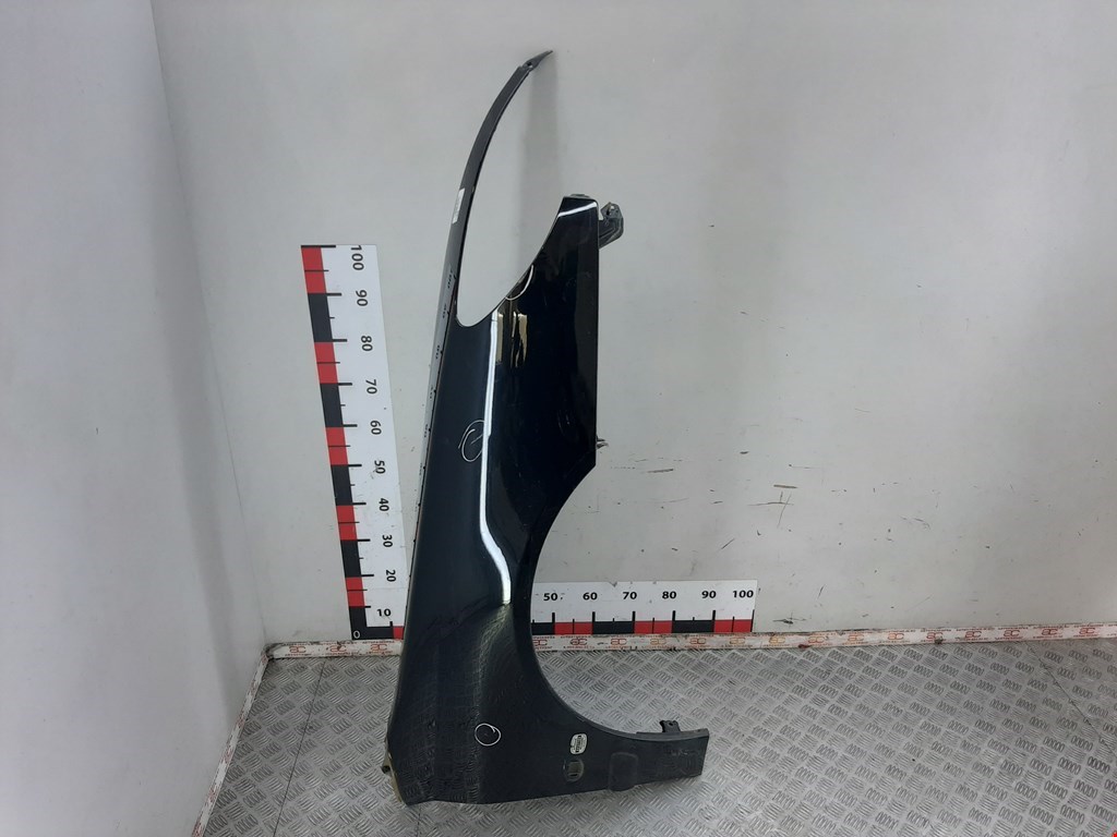 

Крыло переднее правое Peugeot 607, 607