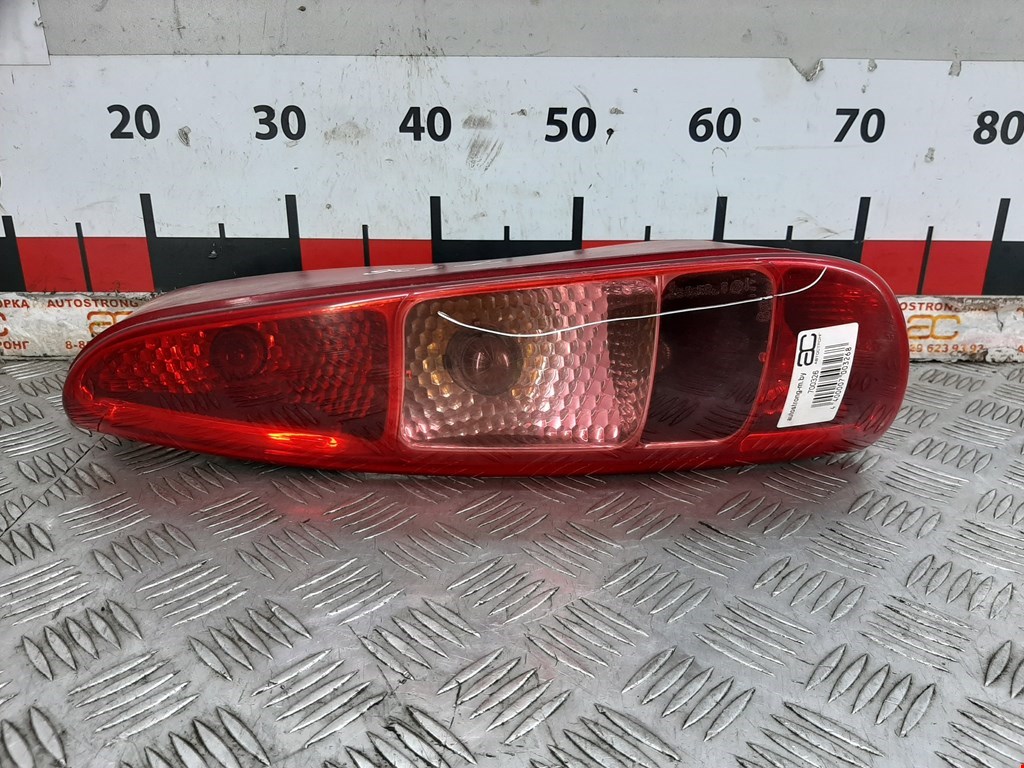 

Фонарь задний левый Peugeot 807, 807