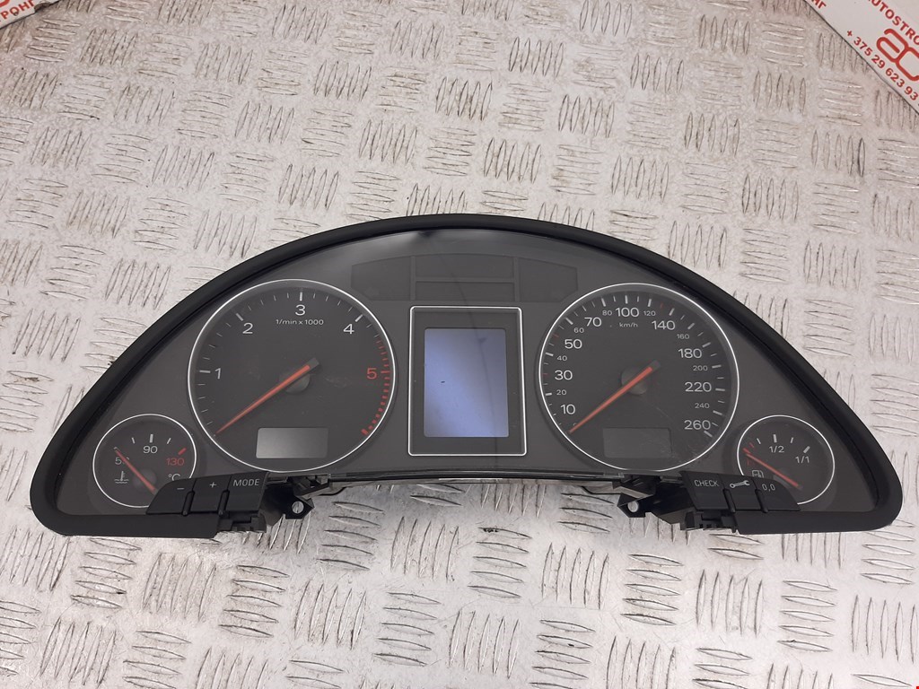 

Панель приборная (щиток приборов) Audi A4 B6, A4 B6